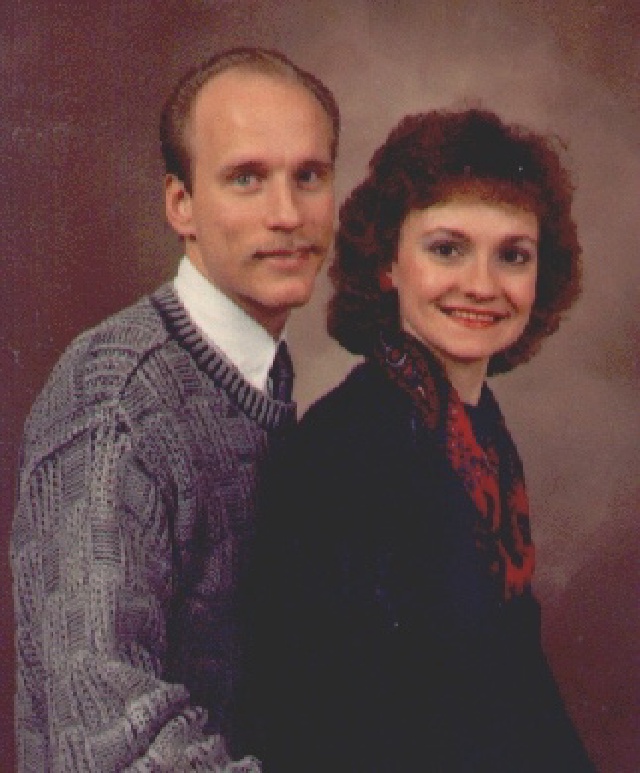Family-History/Dan's family Favorites/640x480_1989 Dan Lisa engagement.jpg